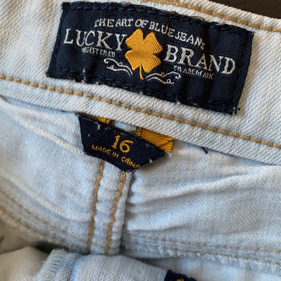 Lucky Brand 16 Girl's Riley Jean Shorts Lace - Picture 4 of 4